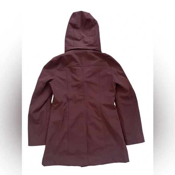 Andrew Marc extra warm water repellent maroon jacket with detachable hood small - Picture 6 of 8